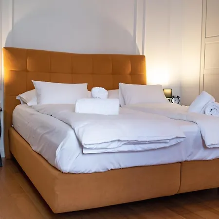 Luxury Lav Konukevi