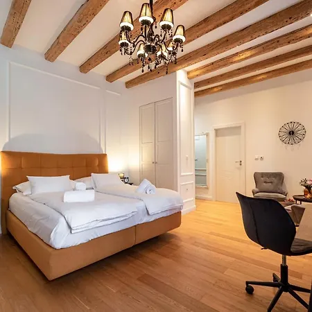 Luxury Lav Konukevi Zadar