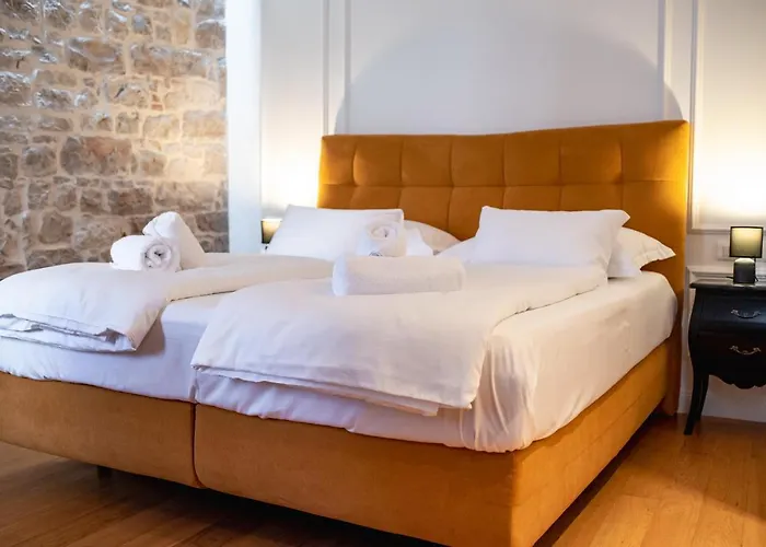 Penzion Luxury Lav 3*